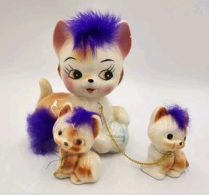 Statuina gatto vintage in ceramica antropomorfa incatenato gattini con pelliccia viola Giappone - Foto 1 di 14