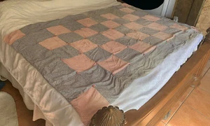 VINTAGE QUILT 78X52 PATCHWORK HOMEMADE BLANKET SQUARES MULTICOLOR - Picture 1 of 11