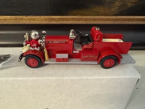 Ashton Models AH76 1931 Ahrens Fox NS4 East Providence RI Fire 1:43 - Bild 1 von 8
