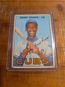 ERNIE BANKS 1967 Topps Baseball Card - Picture 1 of 2