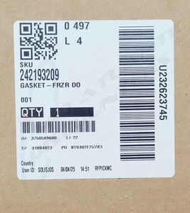 Genuine OEM Electrolux 242193209 Freezer Door Gasket 30" x 20" - Picture 1 of 2