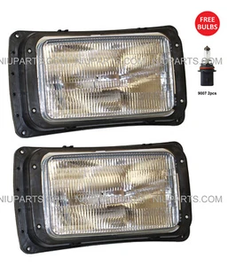 Headlight LH & RH Fit: 91-04 Mack RD 600, 688, 690S and 91-17 CH 613, 600 SFA - Picture 1 of 3