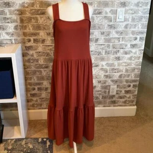 Free Assembly NWT square neck tiered ruffle dress. Orange/rust color. Size L. - Picture 1 of 14