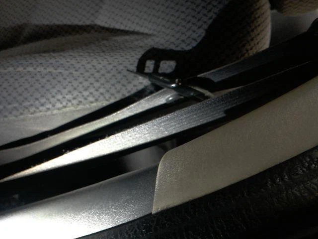 Ремень безопасности передний 03 04 05 06 DODGE STRATUS Sdn - Изображение 1 из 1