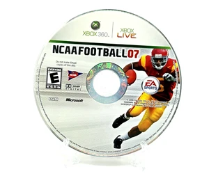 NCAA Football 07 (2006) Xbox 360 Spiel nur Disc spielen getestet - Bild 1 von 3