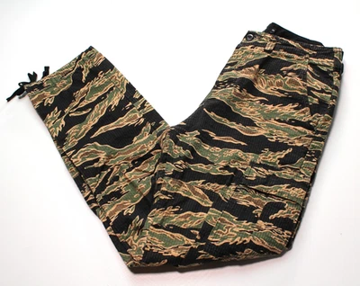 2017 STUSSY ~SEERSUCKER~ TIGER CAMO CARGO PANTS 28/30 wtaps/fuct/bdu/beach/gear - Image 1 of 4