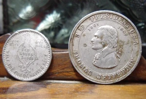 CRACKER JACK MYSTERY CLUB THOMAS JEFFRSON TOKEN & RED GOOSE ZAPATOS TOKEN - Imagen 1 de 2