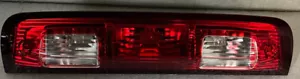 Dodge Ram 2011-2022 luz de freno de montaje alto 55372082AD OE - Imagen 1 de 3