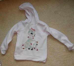 RUDOLPH THE RED NOSED REINDEER -girls pink CHRISTMAS hooded SWEATSHIRT - SIZE 5 - Picture 1 of 2