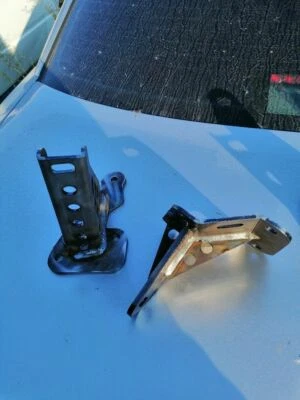 Audi gearbox mounts getriebehalter B2 B3 B4 S2 RS2 URQUATTRO SPORTQUATTRO - Image 1 of 4