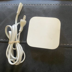 Apple AirPort Express 2nd Gen Wifi Wireless Router Extender A1392 W/Power Cable - Picture 1 of 4