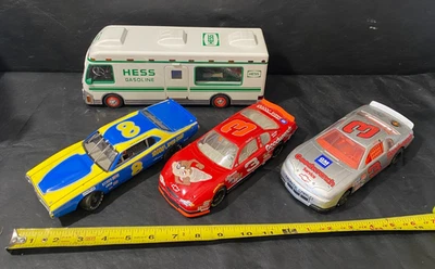 Casa rodante Dale Earnhardt #8 acción 1:24 fundido a presión NASCAR con autos Taz Goodwrench y Hess Foto 1 de 4