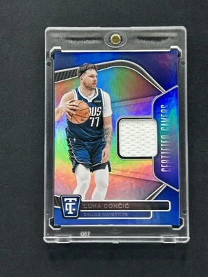 Camiseta deportiva azul Luka Doncic 2024-25 Panini totalmente certificada para jugadores usada en el juego SP Foto 1 de 2