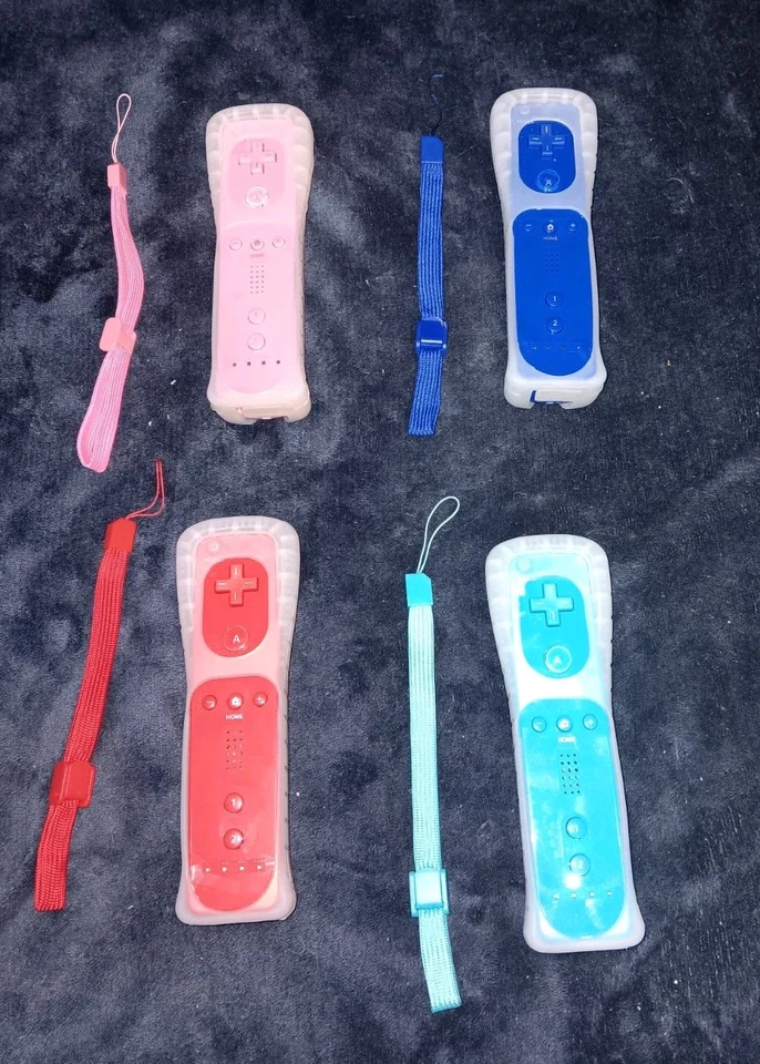 4 wii controller bundle, Unbranded, Brand New - Image 1 of 1