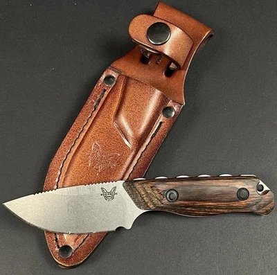Cuchillo Cazador Cañón Oculto Hecho en Banco HUNT 15017 Mango de Madera Estabilizado con Funda Foto 1 de 4