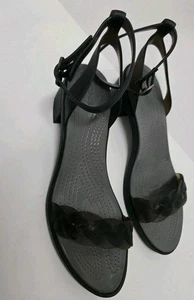 Sandalias Crocs Isabella Doble Confort Tacón Bloque Gris Correa Trenzada Para Mujer Talla 7 - Imagen 1 de 4