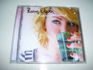 Room Eleven - Six white Russians and a Pink Pussycat - Imagen 1 de 3