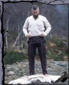 Pantalón medieval con bordado - Hermann Leonardo Carbone - Imagen 1 de 2