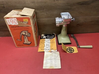 Moedor de Carne Vintage RIVAL GRIND O MAT Picador de Alimentos Modelo 303 Caixa Verde Abacate - Imagem 1 de 4