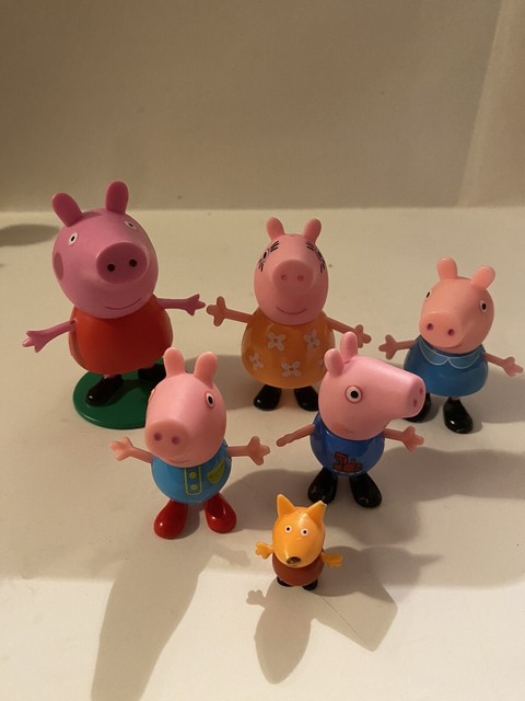 Figura Surpresa - Casa da Peppa Pig Boneco Sortido Jazwares - JP Toys -  Brinquedos e Actions Figures para todas as idades