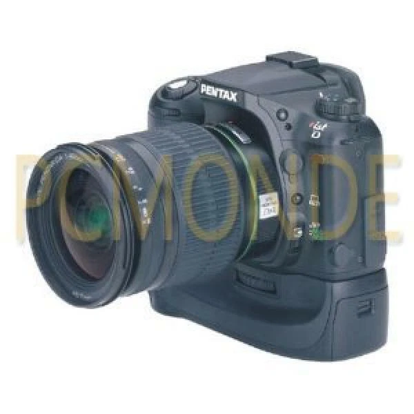 Pentax *istD 6.1MP Digital SLR Camera w/SMC P-DA 16-45mm Zoom f/4.0 ED AL Lens - Image 1 of 1