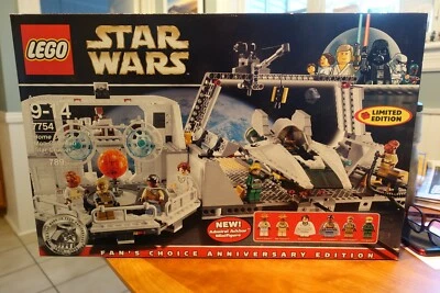SEALED LEGO Star Wars 7754 HOME ONE~MON CALAMARI STAR CRUISER EXCLUSIVE RETIRED - Image 1 of 4