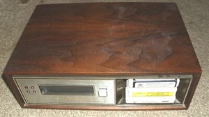 1970's ZENITH 8-TRACK CARTRIDGE STEREOPHONIC TAPE PLAYER MODEL #C635W w/8-TRACKS - Picture 1 of 8
