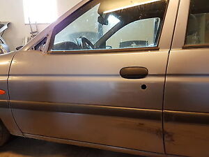 Ford Escort 6 7 Tür vorne links komplett efh  VI VII ANL polaris-grau metallic 