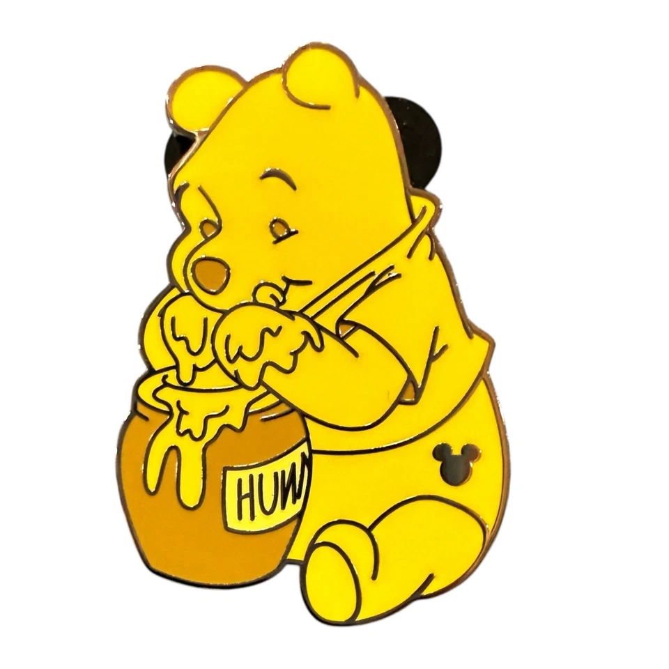 Prendedor Disneyland Winnie the Pooh Oculto Disney Color Amarillo Historia 2025 Onda B Nuevo Foto 1 de 1