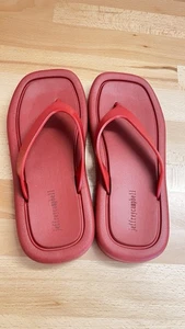 Jeffrey Campbell Darcie Platform Sandal Slide Thong Flip Flop Red Sz 8 Lounge - Picture 1 of 5