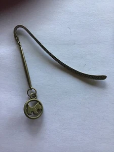 ANTIQUE BRONZE Westie Terrier Dog Breed Circular CHARM 90 Mm BOOKMARK - Picture 1 of 2