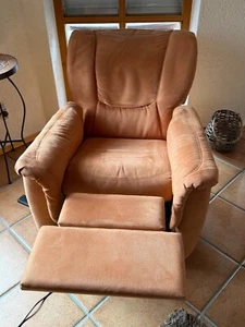 Fernsehsessel - elektrisch - TV Sessel - Relaxsessel - mit dunkelbrauner Husse - Bild 1 von 7