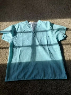 Uniforme de melocotones estampado de guinga verde menta talla mediana Foto 1 de 2