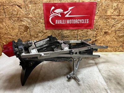 1998-2001 98 99 00 01 YAMAHA YZFR1 YZF R1 ЗАДНИЙ ПОДРАМНИК РАМА ЗАДНИЙ ХВОСТ - Изображение 1 из 4