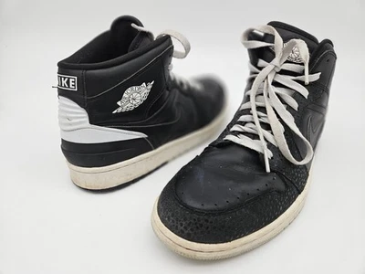 Talla 13 - Air Jordan 1 Retro 86 Platino Puro Foto 1 de 4