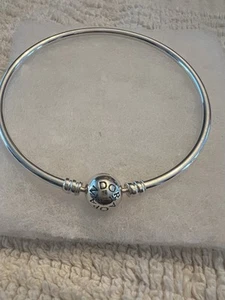New Pandora Moments Bracelet, Bangle Bracelet, #590713, Sterling Silver - Picture 1 of 5