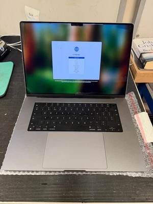 2023 Apple MacBook Pro 16" A2780 M2 Max 12 Core 30 Core 64GB 1TB GRADED DISPLAY - Image 1 of 4