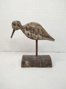 Vintage William E Kirkpatrick WEK Marked Stamped Hand Carved Shorebird on Log - Picture 1 of 11