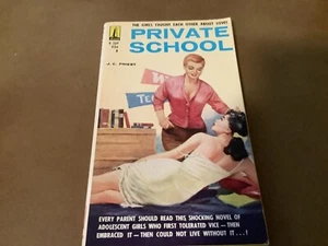 Sleaze GGA Vintage Pb, "Private School", J.C. Priest, Lesbian Book B269, 1959 VG - Foto 1 di 4