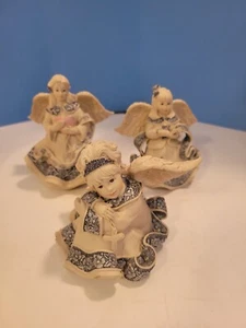 3 Sarah's Angels Lori, Juliann, & Kristin Collectable Ceramic Angel Figurines - Picture 1 of 7