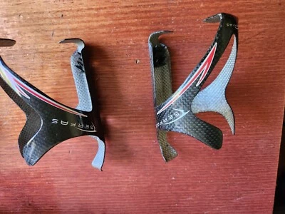 Jaulas para botellas de carbono Serfas Foto 1 de 4