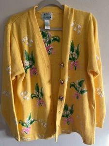 vintage Quacker Factory yellow Embroidered Sweater/Cardigan Women's size Large - Picture 1 of 24