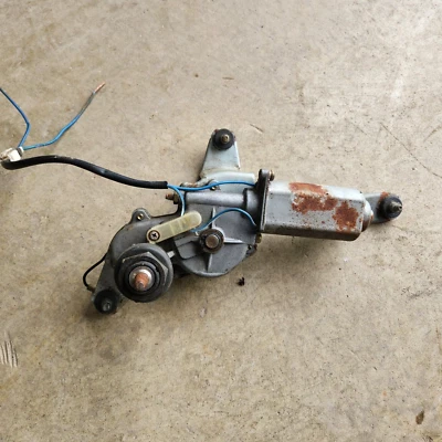 1991 to 1999 Ford Escort SW LX Mercury Tracer Rear OEM Wiper Motor- Video & pics - Image 1 of 4