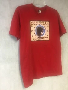 Reign & Shine Men's Cotton Bob Dylan In Concert Red Graphic S/S T-Shirt Size XL - Picture 1 of 6