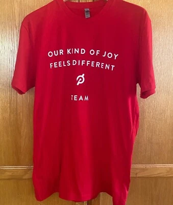 Camiseta Next Level Apparel Peloton Manga Curta Red Crew Tamanho M 100% Algodão Macio - Imagem 1 de 4