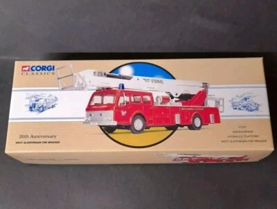 Corgi Classics No 97392 - Simon/Dennis Hydraulic Platform - West Glamorgan F.B. - Image 1 of 4