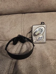 Sony Walkman WM-FX281 TV/Wetter/FM/AM Cassette Tape Player  - Bild 1 von 8