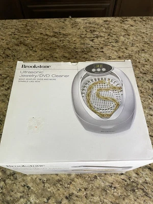 Brookstone Ultrasonic Jewelry/DVD Cleaner 606376, 3 Cycle Auto-Off, New Open Box - Image 1 of 4