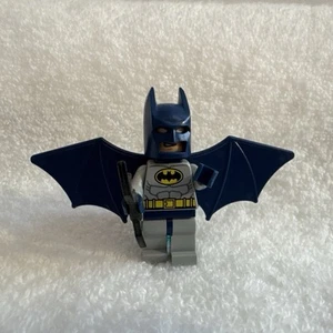 Lego DC Comics Super Heroes Batman Minifigure con Ali - Foto 1 di 5