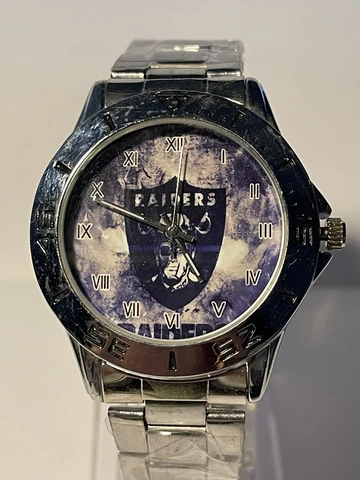 Oakland Raiders NFL Team Logo Stainless-Steel Link Silver Men's Watch NEW Cover